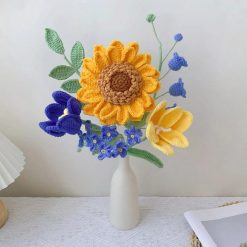 Bó hoa len móc hướng dương tulip lan chuông 40 cm